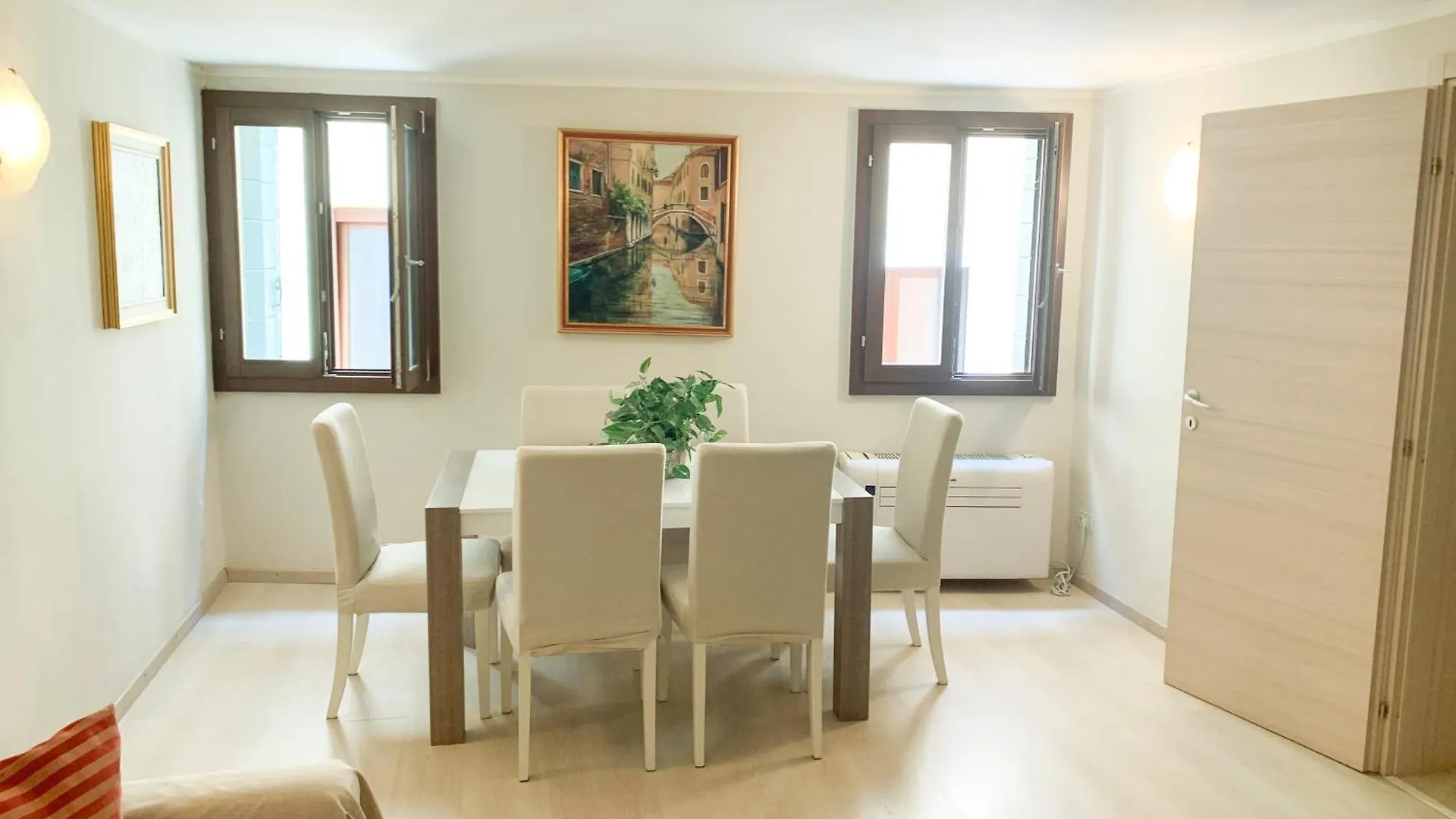 Grimaldi Apartments San Marco & Castello Venice
