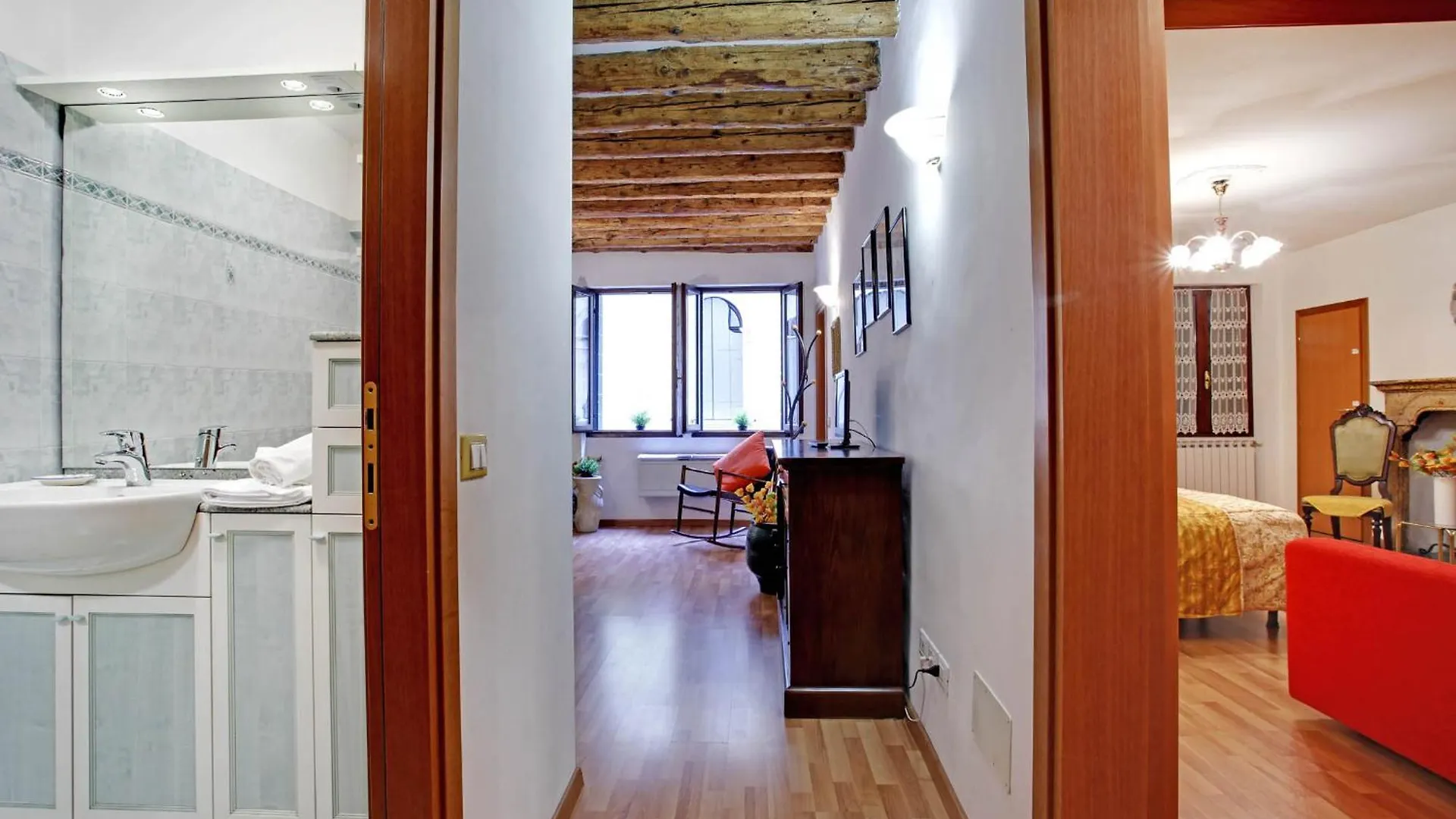 Grimaldi Apartments San Marco & Castello Venice Italy