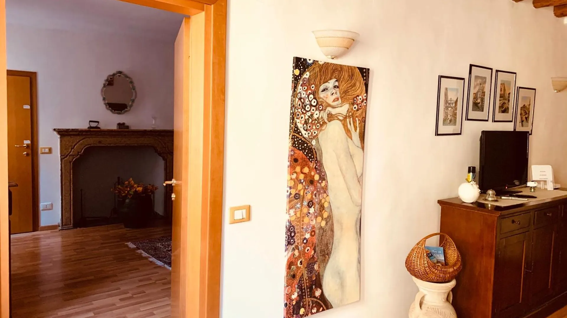 Grimaldi Apartments San Marco & Castello Venice Italy