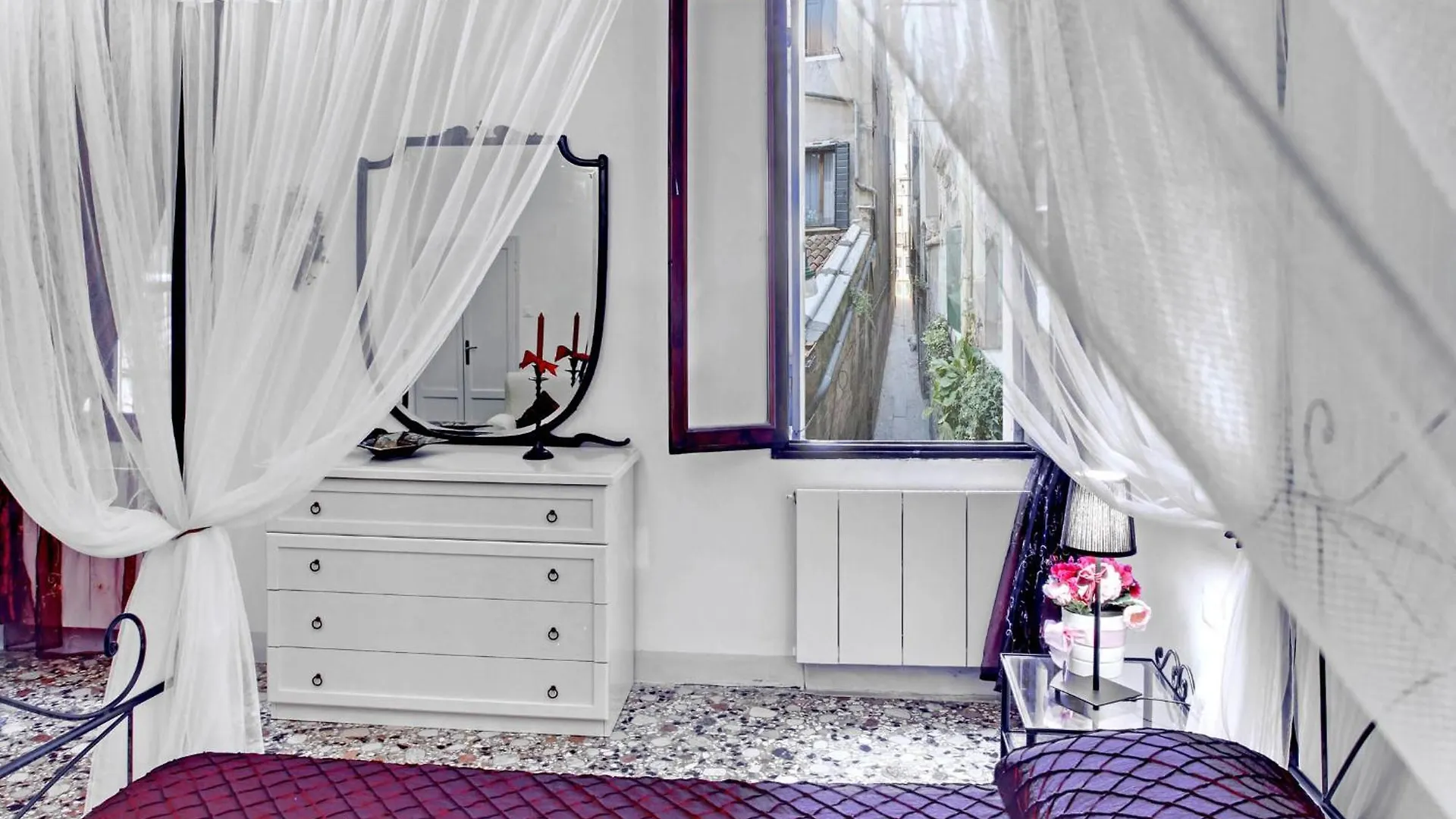 Grimaldi Apartments San Marco & Castello Venice